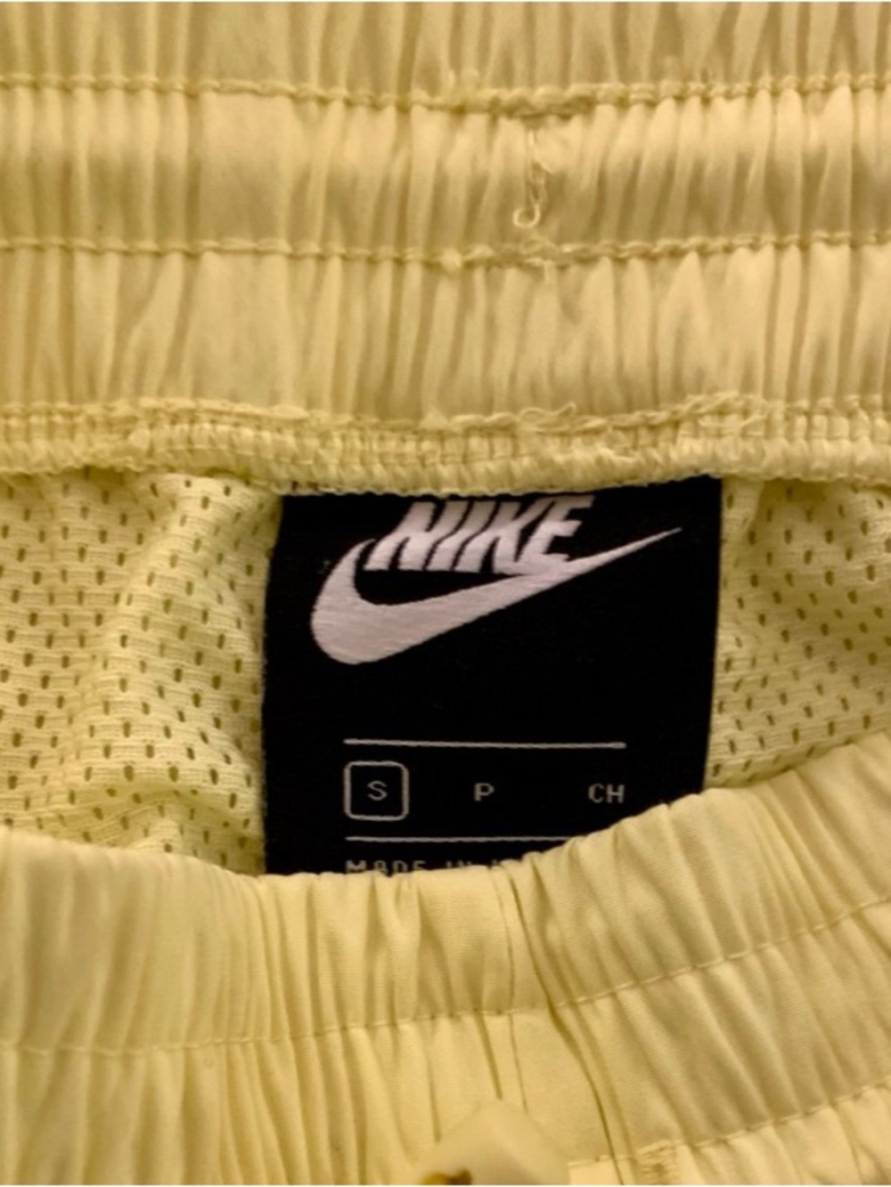 Nike Women's Sportswear Icon Clash Joggers. - Picture 9 of 10
